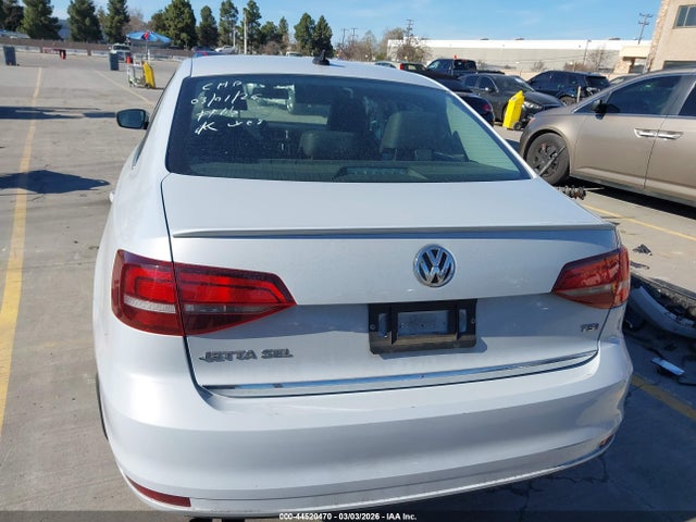 3VWL17AJ7JM241446 Volkswagen Jetta 1.8t Sel