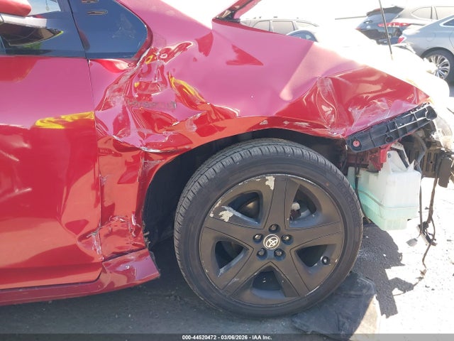 JTDKARFU1G3508992 Toyota Prius Four Touring