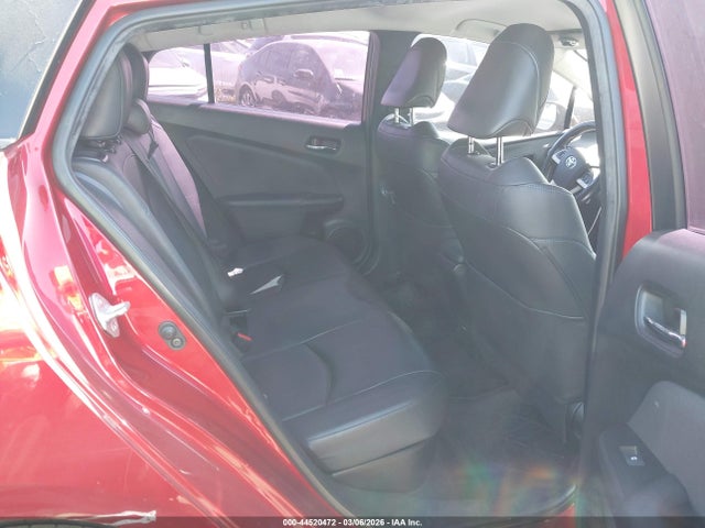 JTDKARFU1G3508992 Toyota Prius Four Touring