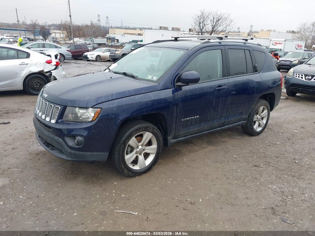 Jeep Compass Latitude 2016 1C4NJDEB0GD587212 Image 2
