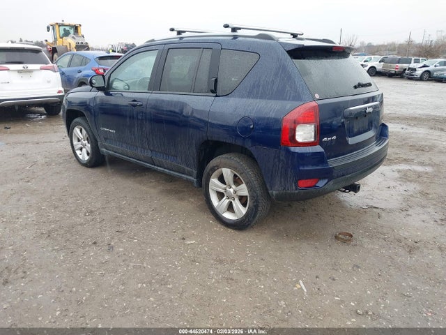 Jeep Compass Latitude 2016 1C4NJDEB0GD587212 Image 3