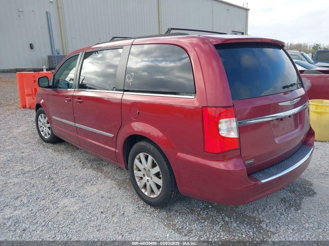 44520494 :رقم المزاد ، 2C4RC1BG0FR552594 vin ، 2015 Chrysler Town & Country Touring مزاد بيع