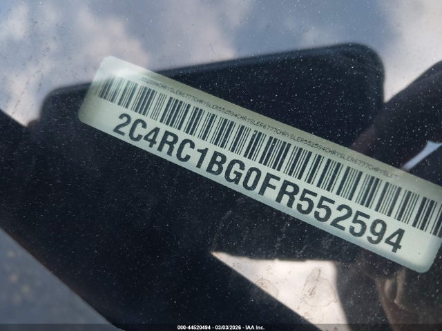 44520494 :رقم المزاد ، 2C4RC1BG0FR552594 vin ، 2015 Chrysler Town & Country Touring مزاد بيع