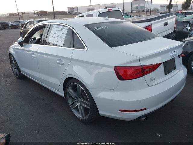 2015 AUDI A3 WAUEFGFF1F1052228 Photo 2