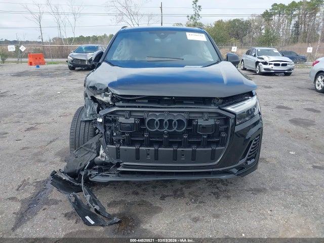 2025 Audi Q7 Premium Plus 45 Tfsi Quattro Tiptronic მანქანა იყიდება აუქციონზე, vin: WA1LCBF77SD000846, აუქციონის ნომერი: 44520521