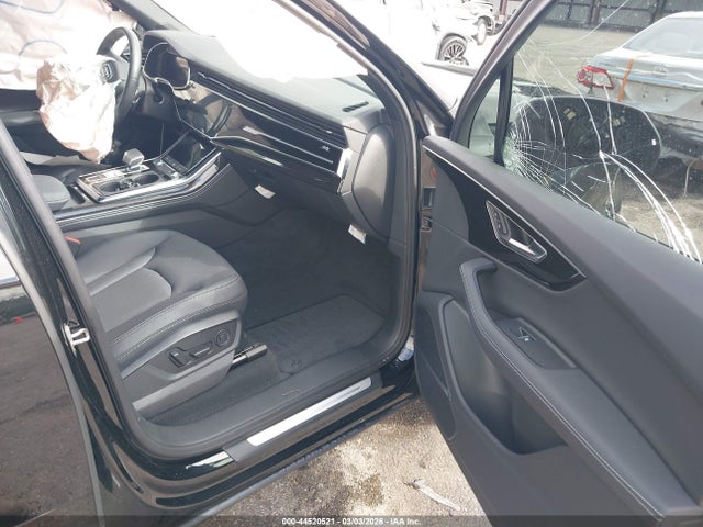 2025 AUDI Q7 WA1LCBF77SD000846 Photo 4