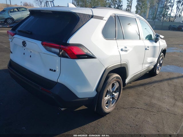 Toyota RAV4 2025 2T3W1RFVXSW423486 Image 18