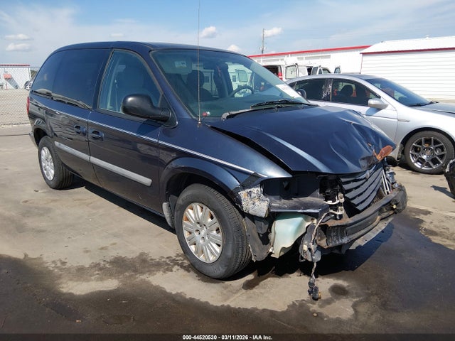 2007 CHRYSLER TOWN & COUNTRY 1A4GJ45R67B148849