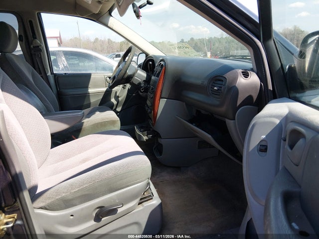 2007 CHRYSLER TOWN & COUNTRY 1A4GJ45R67B148849 Photo 4