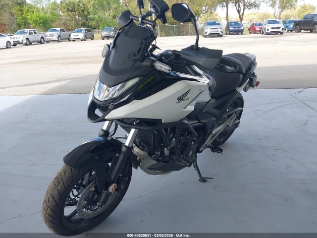 Продажа на аукционе авто 2025 Honda Nc750 Xd, vin: JH2RH2317SK000303, номер лота: 44520531