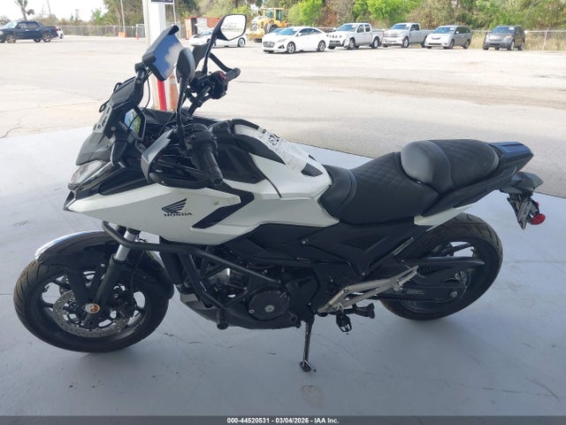Продажа на аукционе авто 2025 Honda Nc750 Xd, vin: JH2RH2317SK000303, номер лота: 44520531