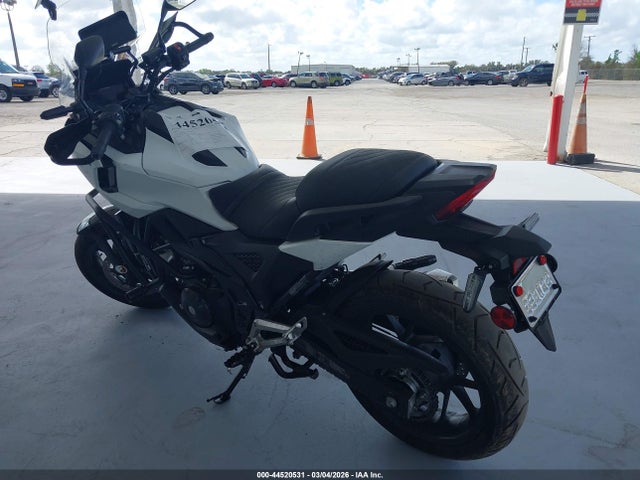 Продажа на аукционе авто 2025 Honda Nc750 Xd, vin: JH2RH2317SK000303, номер лота: 44520531