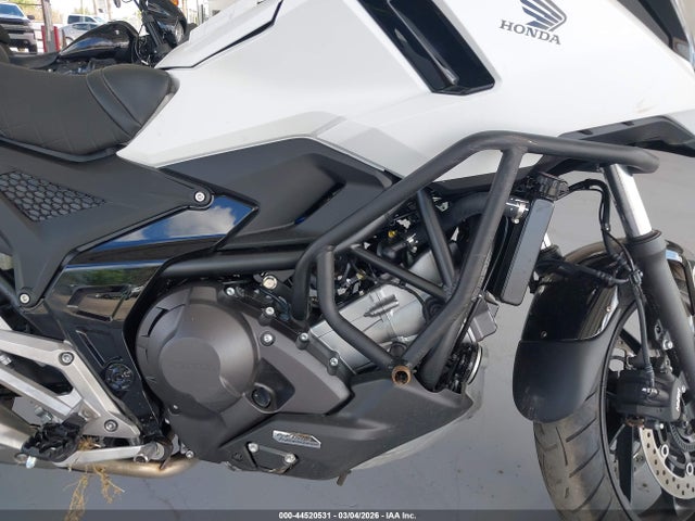 Продажа на аукционе авто 2025 Honda Nc750 Xd, vin: JH2RH2317SK000303, номер лота: 44520531
