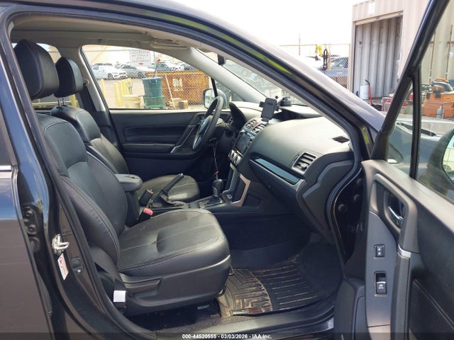 2018 SUBARU FORESTER JF2SJAWC4JH555048 Photo 4