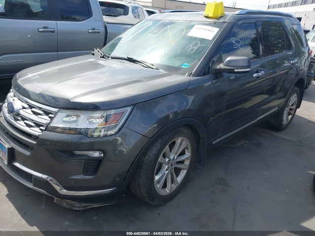 Ford Explorer Limited 2018 1FM5K8F82JGB53074 Image 2