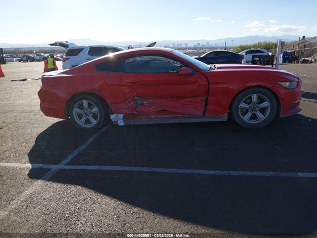 Ford Mustang V6 2015 1FA6P8AM1F5403900 Image 13