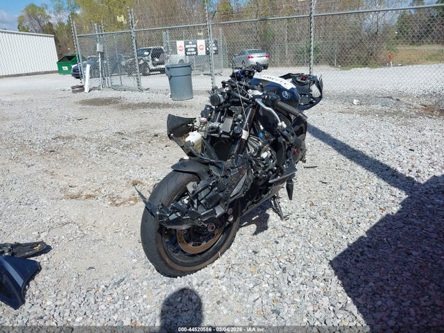 Yamaha YZFR1 2024 JYARN66EXRA004560 Image 2