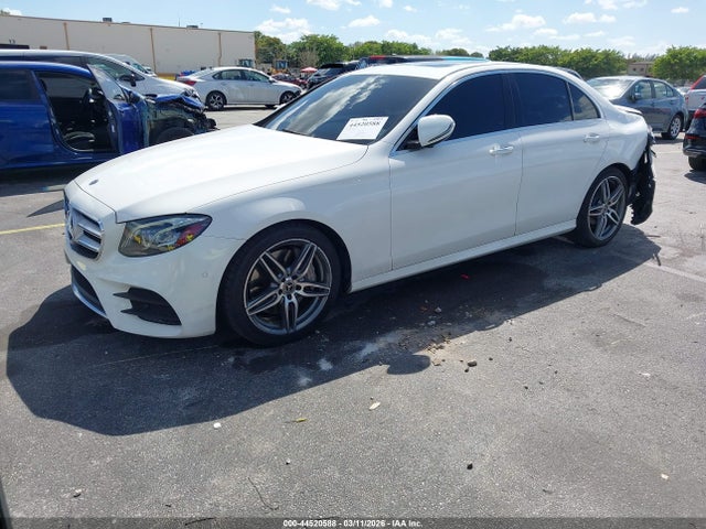Продаж на аукціоні авто 2018 Mercedes-benz E 300, vin: WDDZF4JBXJA334244, номер лоту: 44520588