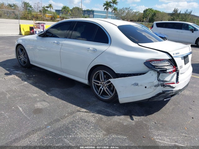 Продаж на аукціоні авто 2018 Mercedes-benz E 300, vin: WDDZF4JBXJA334244, номер лоту: 44520588