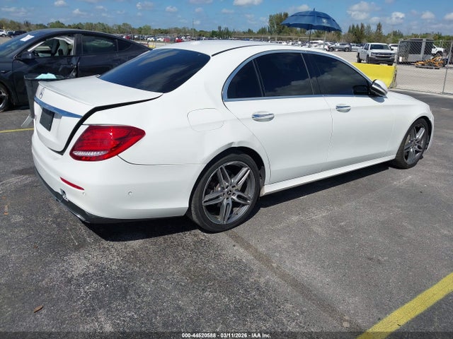 Продаж на аукціоні авто 2018 Mercedes-benz E 300, vin: WDDZF4JBXJA334244, номер лоту: 44520588