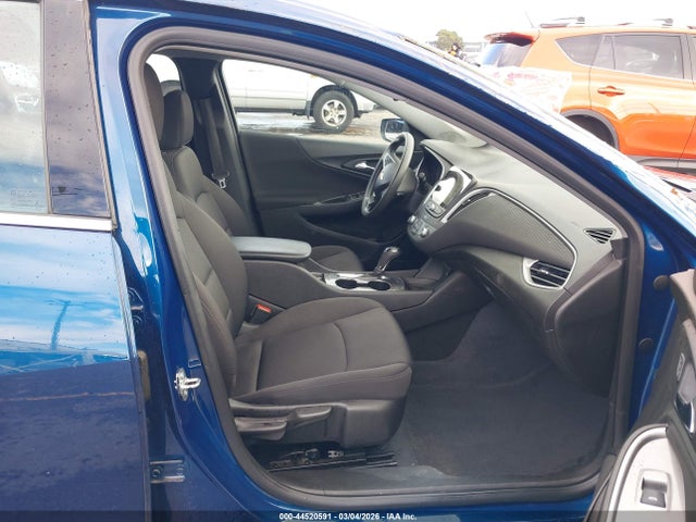 1G1ZC5STXKF143078 Chevrolet Malibu 1fl