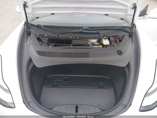 44520605 :رقم المزاد ، 5YJ3E1EA8KF436265 vin ، 2019 Tesla Model 3 Long Range/mid Range/standard Range/standard Range Plus مزاد بيع