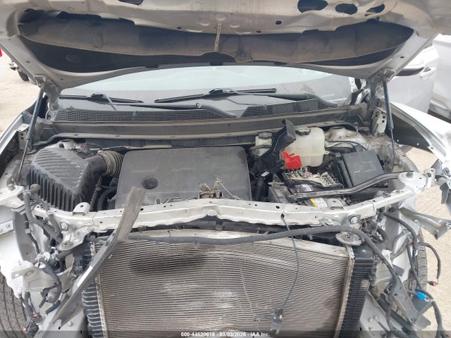 1GNERGKW7LJ268829 Chevrolet Traverse Lt Cloth