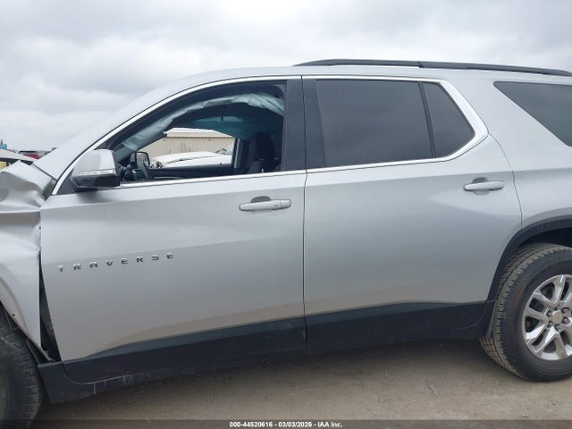 1GNERGKW7LJ268829 Chevrolet Traverse Lt Cloth