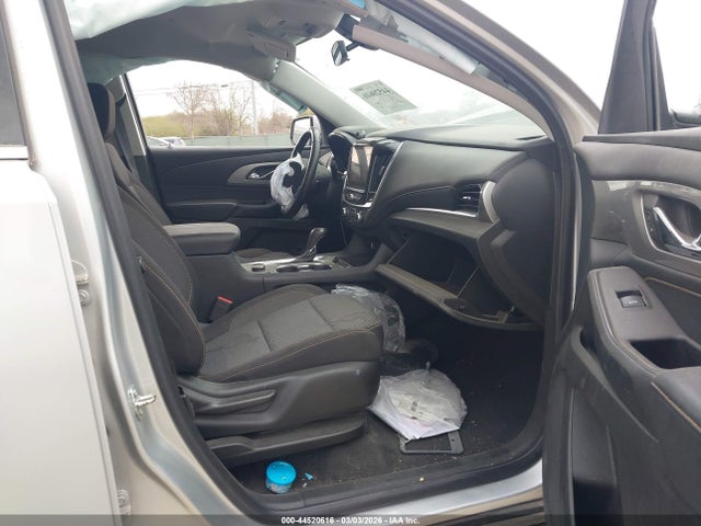1GNERGKW7LJ268829 Chevrolet Traverse Lt Cloth