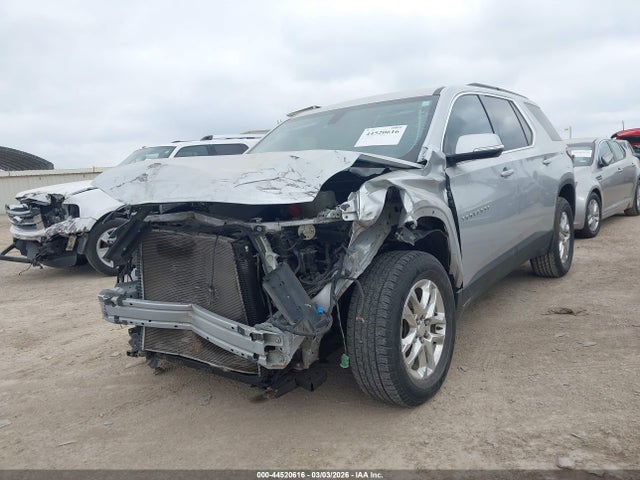 1GNERGKW7LJ268829 Chevrolet Traverse Lt Cloth