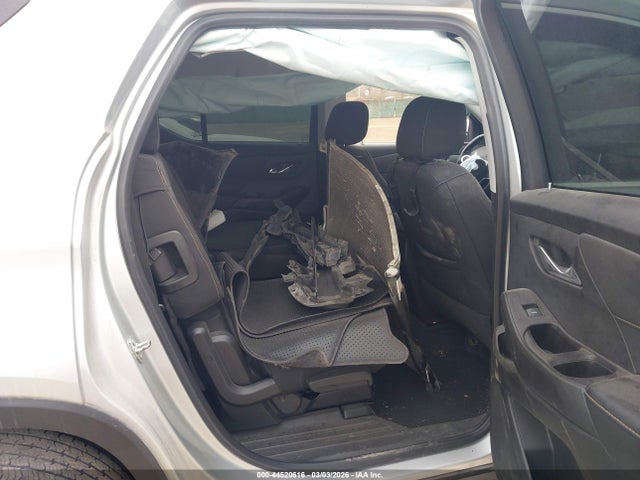 1GNERGKW7LJ268829 Chevrolet Traverse Lt Cloth