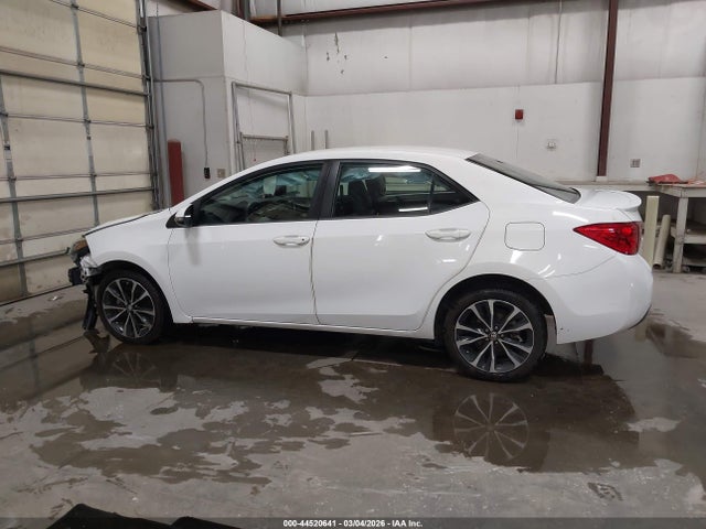 5YFBURHE7JP758619 Toyota COROLLA SE