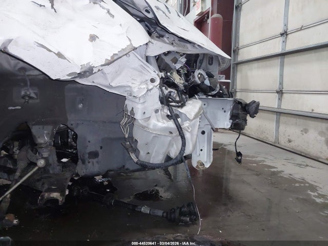 5YFBURHE7JP758619 Toyota COROLLA SE