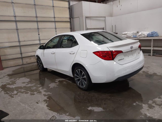 5YFBURHE7JP758619 Toyota COROLLA SE
