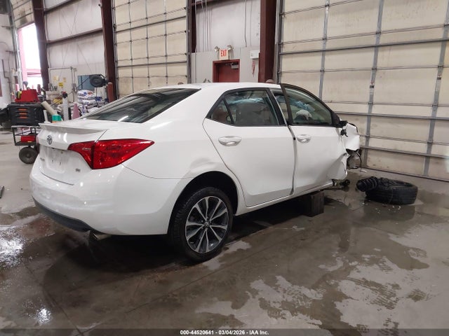 5YFBURHE7JP758619 Toyota COROLLA SE
