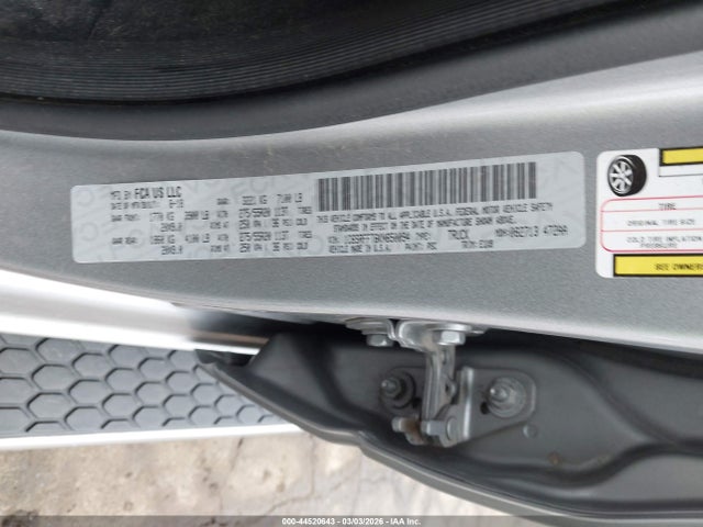 2019 RAM 1500 1C6SRFFT6KN650094 Photo 8