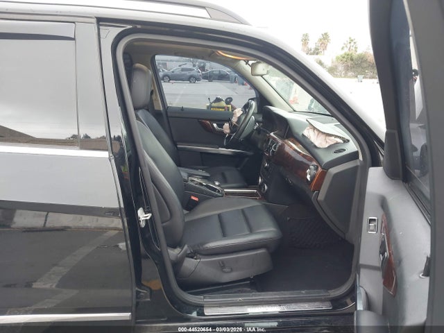 Продажа на аукционе авто 2013 Mercedes-benz Glk 350, vin: WDCGG5HB5DG033399, номер лота: 44520654