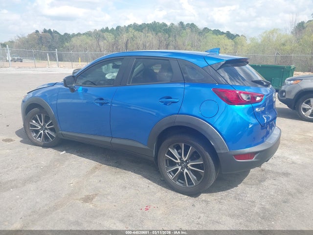 2017 MAZDA CX-3 JM1DKDC77H0150551 Photo 2