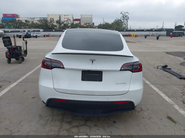 7SAYGDEF4NF344333 Tesla Model Y Performance Dual Motor All-wheel Drive