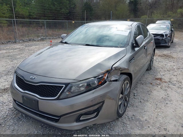 44520703 :رقم المزاد ، 5XXGR4A72FG493159 vin ، 2015 Kia Optima Sx مزاد بيع