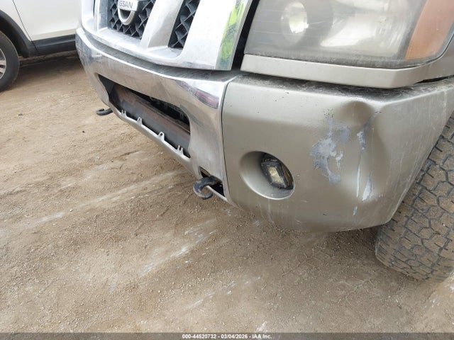 44520732 :رقم المزاد ، 1N6AA07C59N315374 vin ، 2009 Nissan Titan Se مزاد بيع