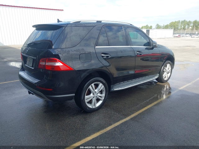 Продаж на аукціоні авто 2015 Mercedes-benz Ml 350, vin: 4JGDA5JB6FA567663, номер лоту: 44520743