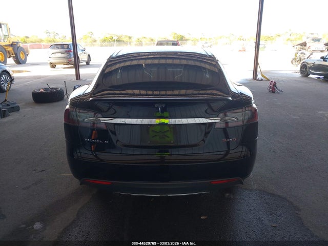 Продаж на аукціоні авто 2015 Tesla Model S 70d/85d/p85d, vin: 5YJSA1H27FFP69400, номер лоту: 44520769