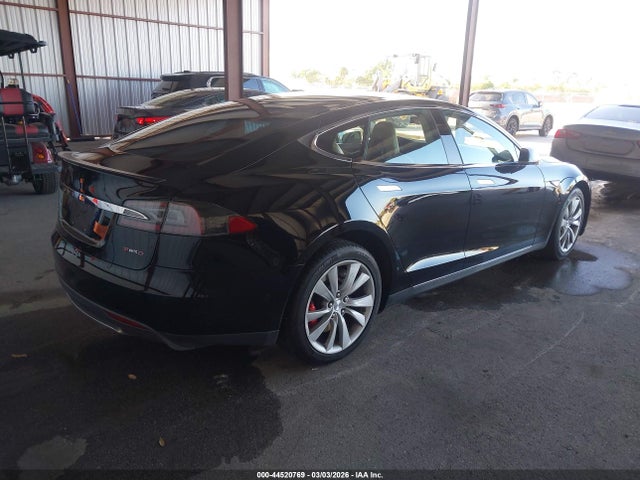 2015 TESLA MODEL S 5YJSA1H27FFP69400 Photo 3