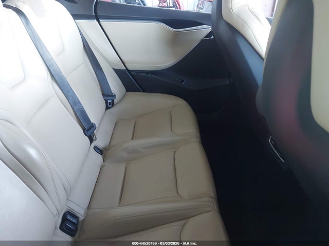 2015 TESLA MODEL S 5YJSA1H27FFP69400 Photo 7
