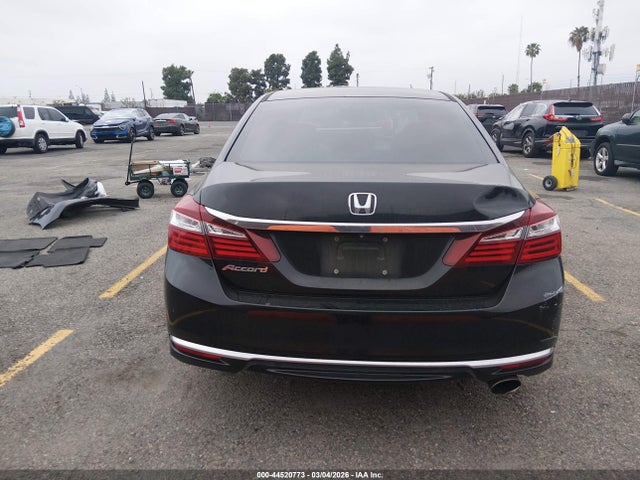 1HGCR2F33GA083851 Honda ACCORD LX