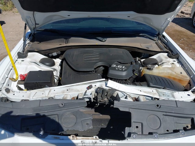 2021 CHRYSLER 300 2C3CCABG7MH636974 Photo 9