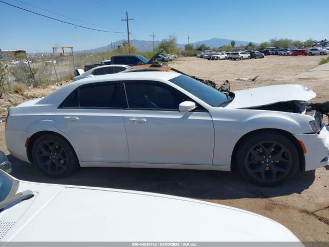 Продаж на аукціоні авто 2021 Chrysler 300 300s, vin: 2C3CCABG7MH636974, номер лоту: 44520792