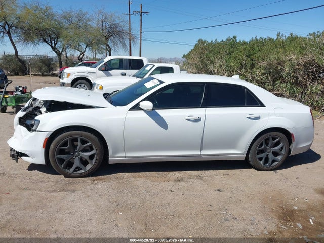 Продаж на аукціоні авто 2021 Chrysler 300 300s, vin: 2C3CCABG7MH636974, номер лоту: 44520792