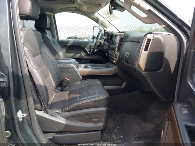 1GT12UEG9HF118276 GMC Sierra 2500hd Denali